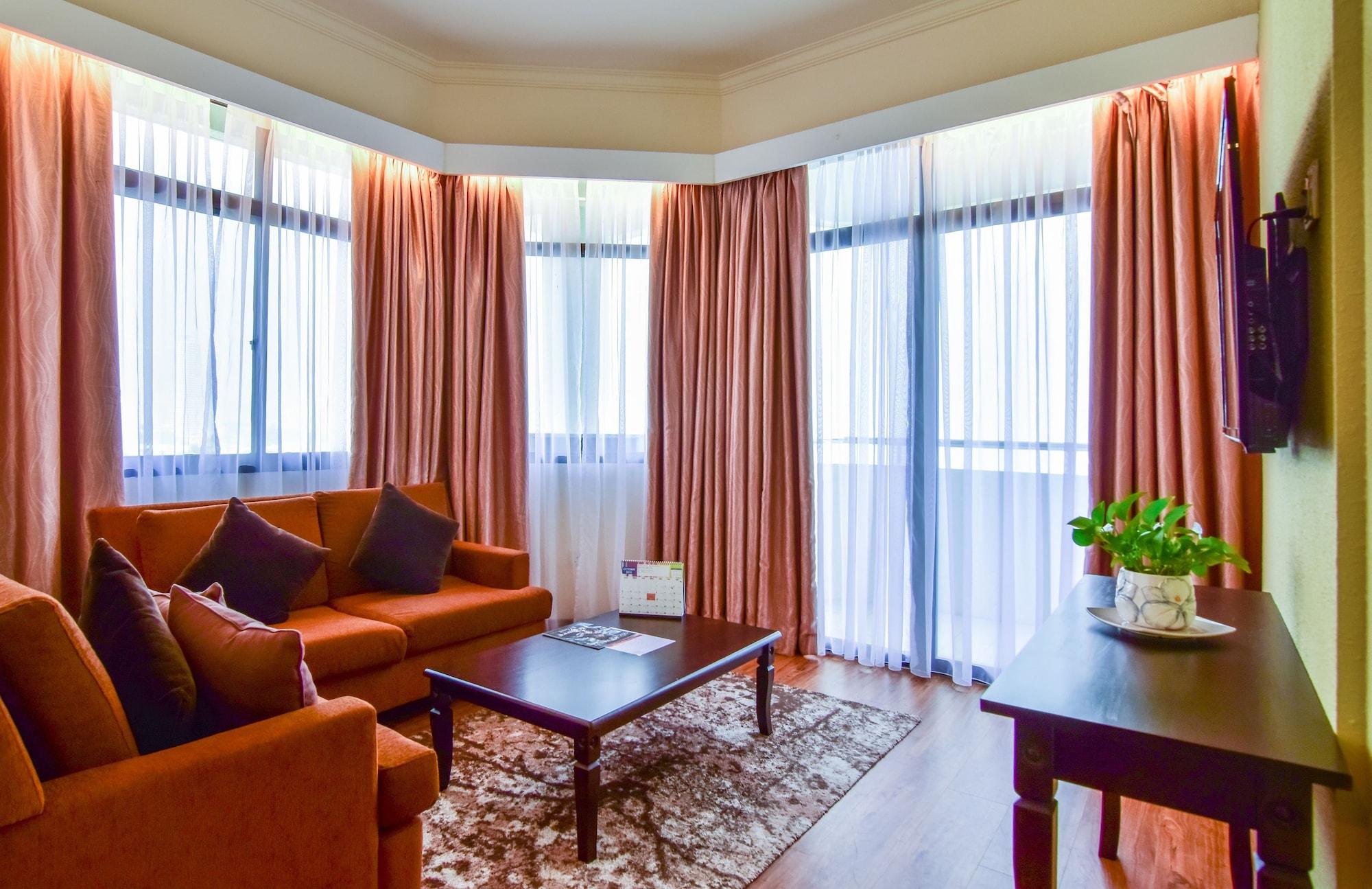 Hotel Sentral Seaview @ ​Beachfront Tanjung Bungah  Dış mekan fotoğraf