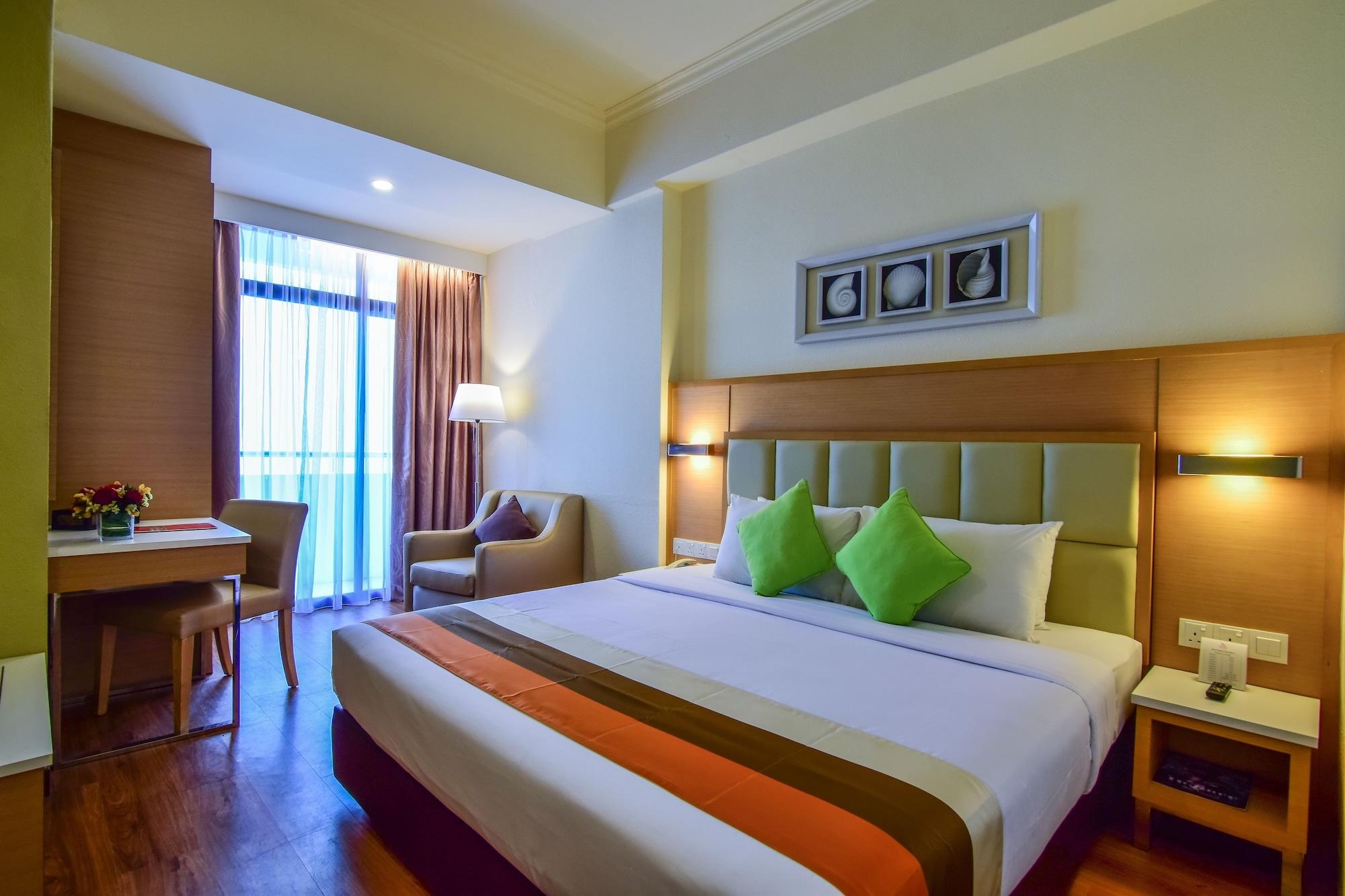 Hotel Sentral Seaview @ ​Beachfront Tanjung Bungah  Dış mekan fotoğraf