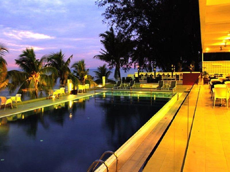 Hotel Sentral Seaview @ ​Beachfront Tanjung Bungah  Dış mekan fotoğraf