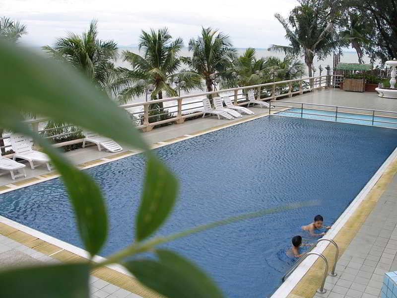 Hotel Sentral Seaview @ ​Beachfront Tanjung Bungah  Dış mekan fotoğraf